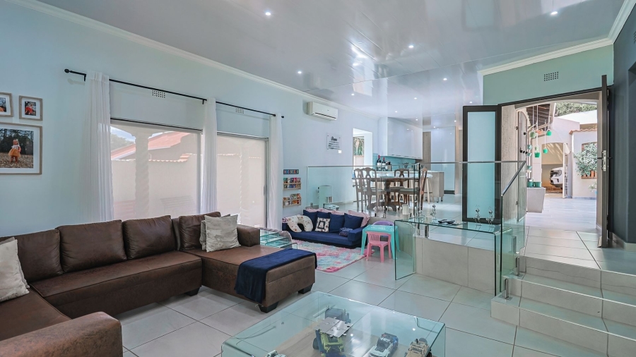 3 Bedroom Property for Sale in Safari Gardens North West